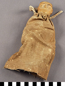 Thumbnail of Mmoatia Doll (2013.05.1307A)