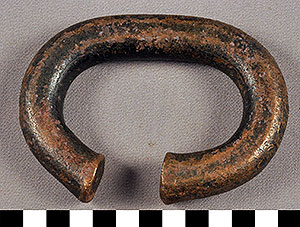 Thumbnail of Bracelet Money, Manilla? (2013.05.1328)