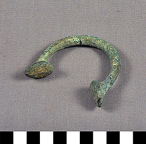 Thumbnail of Manilla Money (2013.05.1355)