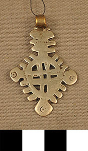 Thumbnail of Cross Pendant (2013.05.1403)