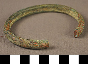 Thumbnail of Bracelet Money (2013.05.1413)