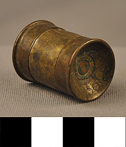 Thumbnail of Shell Cartridge Earring (2013.05.1422)