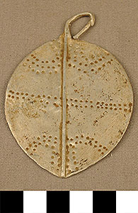 Thumbnail of Earring (2013.05.1423B)