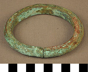 Thumbnail of Bracelet Money (2013.05.1569)