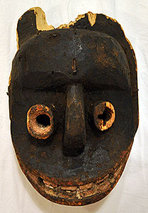 Thumbnail of Mask (2013.05.1894)