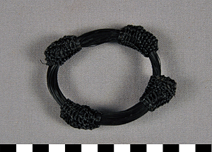Thumbnail of Bracelet Money (2014.03.0155)