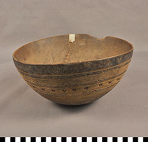 Thumbnail of Bowl (2014.03.0513)