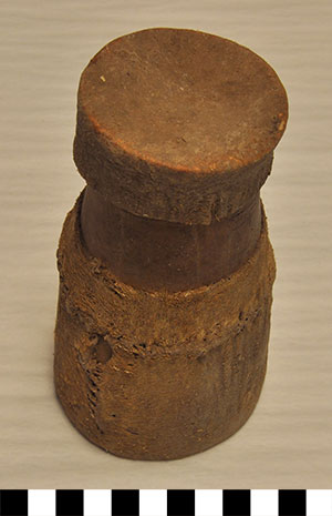 Thumbnail of Liquid Container (2014.03.0862)