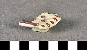 Thumbnail of Tea Service: Liverpool Lustreware Teapot Lid Fragment (1934.01.0001C)