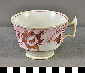 Thumbnail of Tea Service: Liverpool Lustreware Teacup (1934.01.0013)