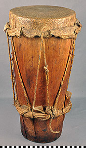 Thumbnail of Cununo, Afro-Ecuadorian Drum (no snare)  ()