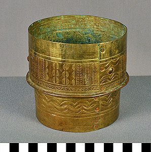 Thumbnail of Forowa Shea Butter Container (2013.05.0840A)