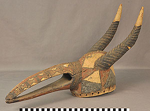 Thumbnail of Antelope Mask (2014.01.0101)