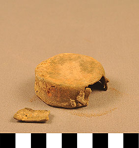 Thumbnail of Liquid Container Lid (2014.03.0858B)