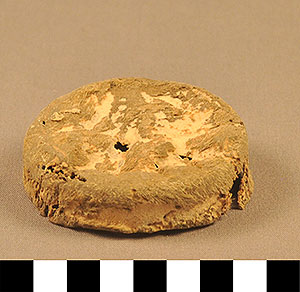 Thumbnail of Liquid Container Lid (2014.03.0860B)