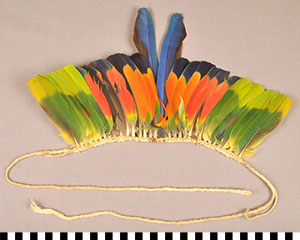 Thumbnail of Headdress (2014.07.0003)