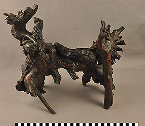 Thumbnail of Figurine Base: Shide (2014.09.0001B)