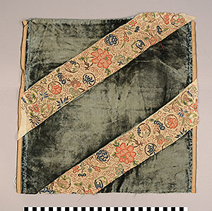 Thumbnail of Material Sample: Silk and Velvet Fragment (1900.26.0020)