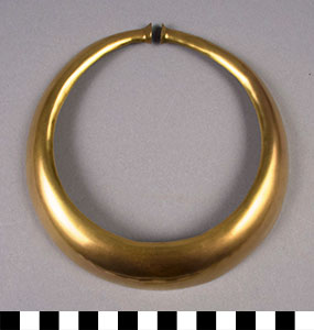 Thumbnail of Electrotype Facsimile of Gold Collar (1916.06.0007)