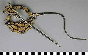 Thumbnail of Electrotype Facsimile of Tara Brooch (1916.06.0022)