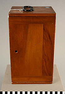 Thumbnail of Microscope Case (1923.10.0001H)