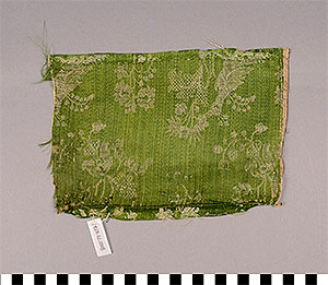 Thumbnail of Material Sample: Textile Fragment (1925.02.0008)