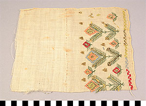 Thumbnail of Material Sample: Cloth Fragment (1925.07.0038)