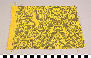 Thumbnail of Material Sample: Cloth Fragment (1925.07.0047)
