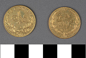 Thumbnail of Coin: Turkey, Piastre, 100 (1971.15.0019)