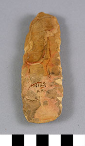 Thumbnail of Chert Blade (1983.04.1435)