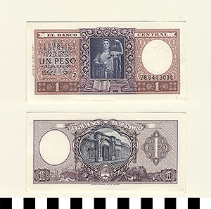 Thumbnail of Bank Note: Argentina, 1 Peso (1992.23.0032)