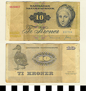Thumbnail of Bank Note: Denmark, 10 Kroner (1992.23.0385)