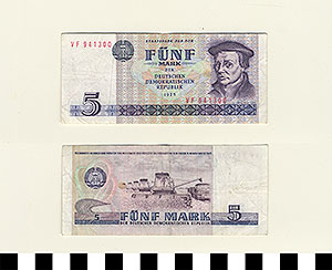 Thumbnail of Bank Note: East Germany, 5 Mark (1992.23.0601)
