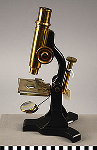 Thumbnail of Microscope (1998.19.2738)
