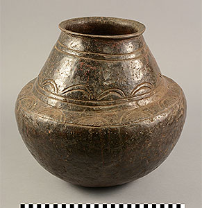 Thumbnail of Pot (2005.01.0032)
