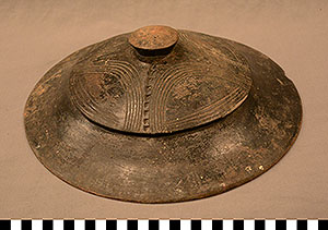 Thumbnail of Lid (2005.01.0037B)