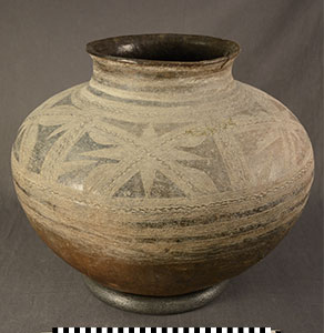 Thumbnail of Pot (2005.01.0047)