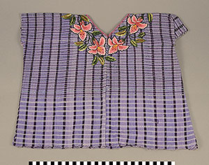 Thumbnail of Girl’s Outfit: Huipil (2013.04.0033A)