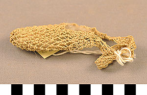 Thumbnail of Toy Canoe Accessories: Shigra (2015.08.0106B)