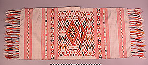 Thumbnail of Shawl (2016.13.0001)