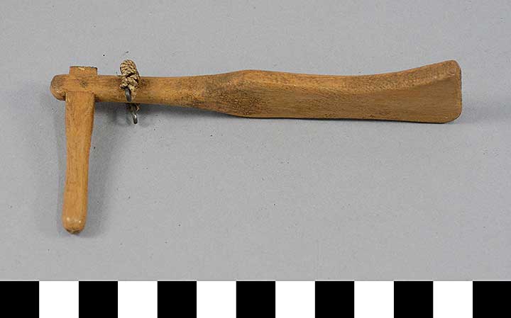 Thumbnail of Model of Outrigger Canoe: Oar (1900.26.0116D)