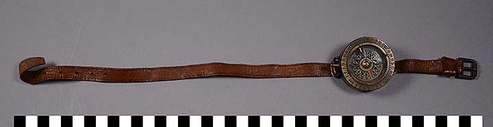 Thumbnail of Compass (1900.83.0008B)