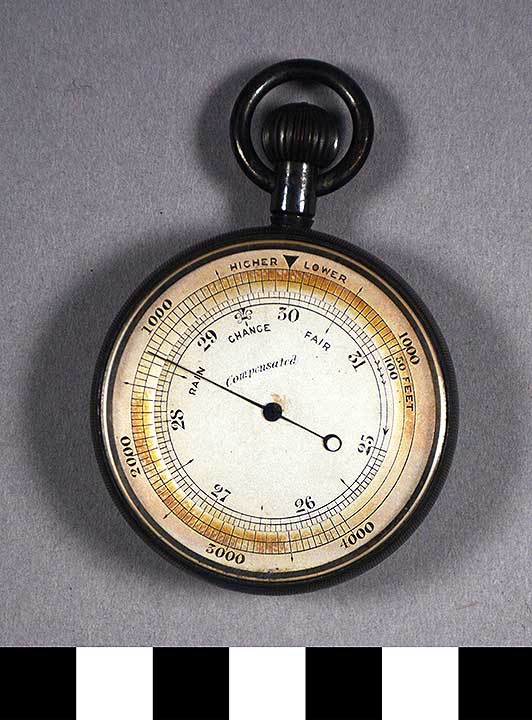 Thumbnail of Compass (1900.83.0016A)