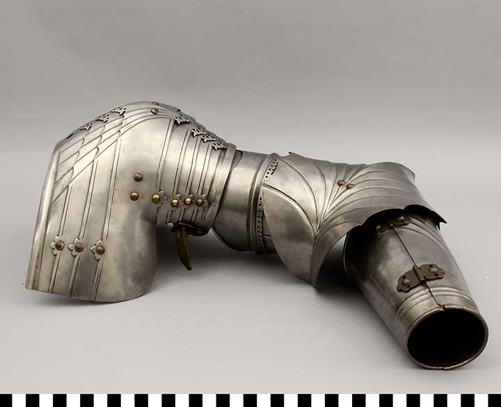 Thumbnail of Reproduction Gothic Armor: Right Pauldron and Vambrace (1913.09.0002C)