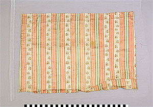 Thumbnail of Material Sample: Ribbon Brocade Fragment (1925.02.0182)