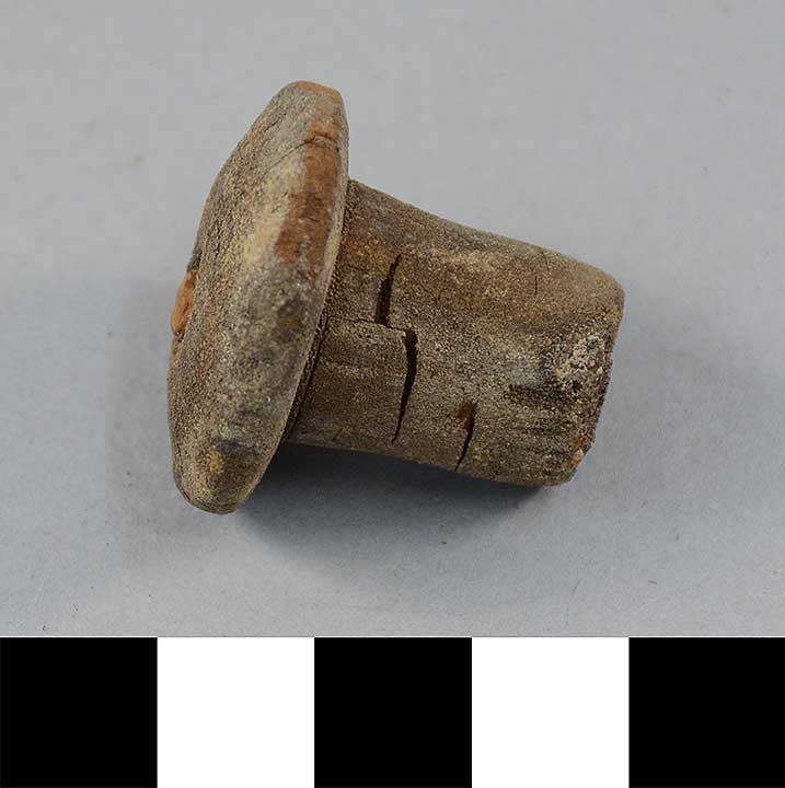 Thumbnail of Fragment (1926.02.0138)