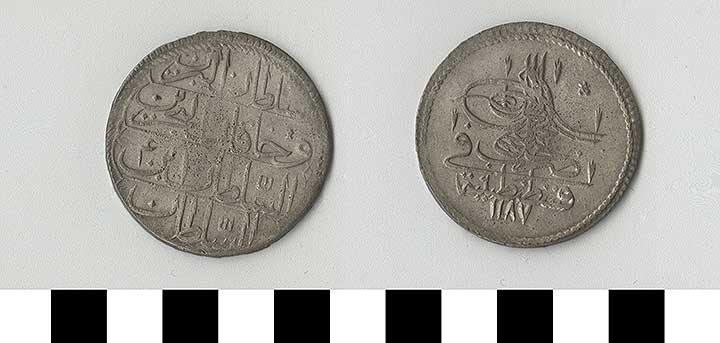 Thumbnail of Coin: Ottoman Empire, Silver Kurush (1971.15.1108)