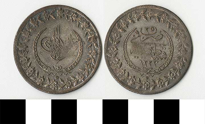 Thumbnail of Coin: Ottoman Empire, Yuzluk (1971.15.1453)