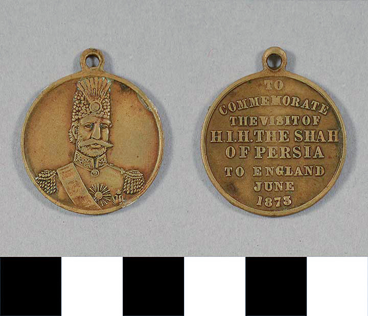 Thumbnail of Medal: AE, Shah of Persia Visits England (1971.15.2906)