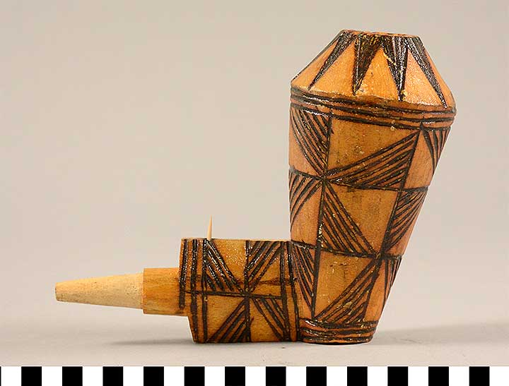 Thumbnail of Ceremonial Pipe: Bowl (1974.02.0001A)